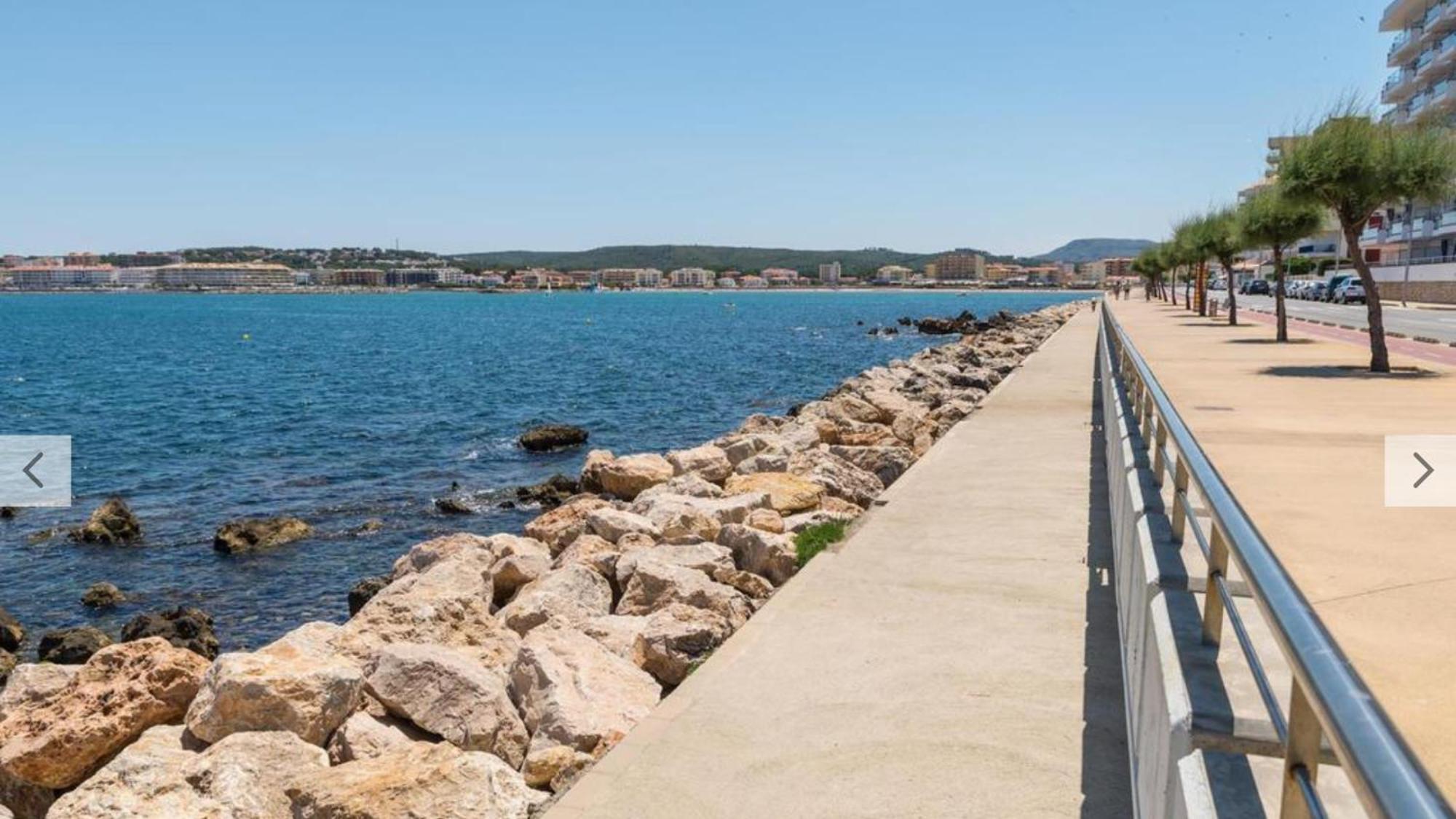 L' EscalaOrsa-Atico Con Vista Al Mar Y Piscinaアパートメント エクステリア 写真